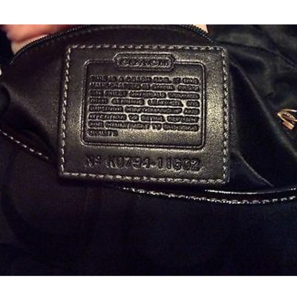 COACH Logo C Black Leather BAG hangtag Authentic - Picture 7 of 9